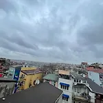 La Perato Szálloda